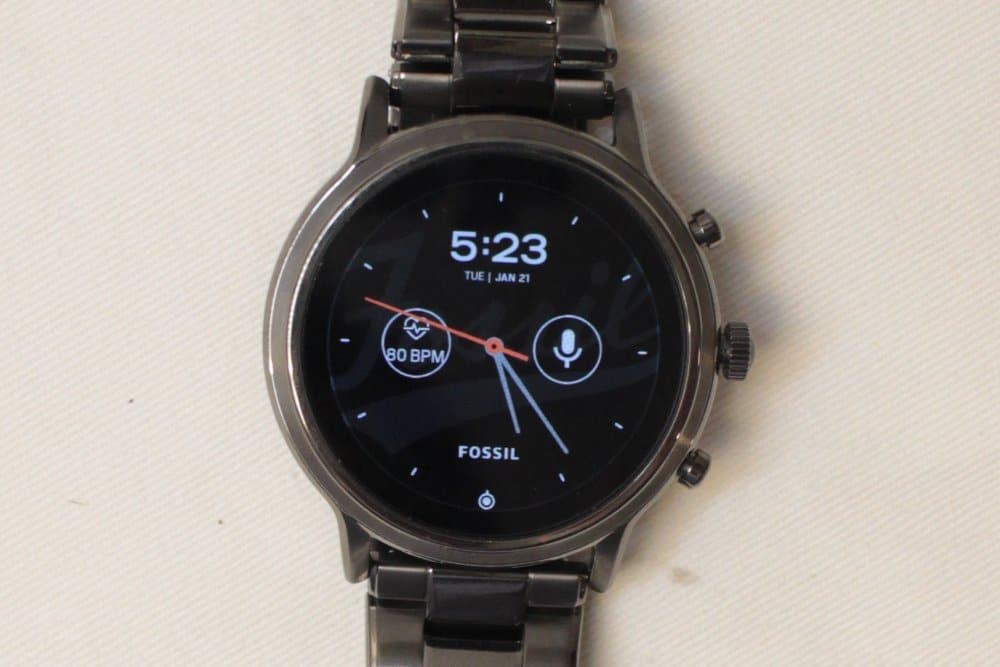 Fossil Gen 5 Carlyle main screen