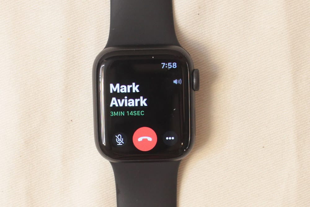 Apple Watch Series 5 calls