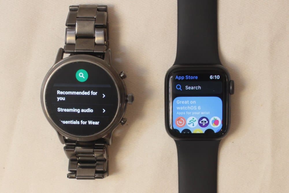 fossil gen 5 carlyle vs apple watch series 5 app store google play