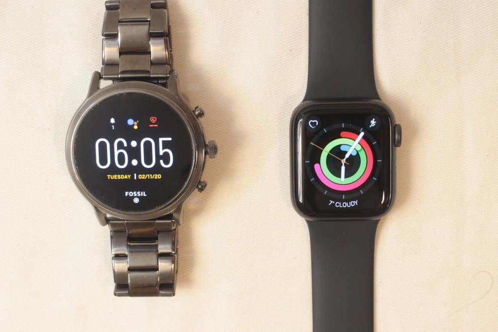 fossil gen 5 carlyle vs apple watch series 5 watch face