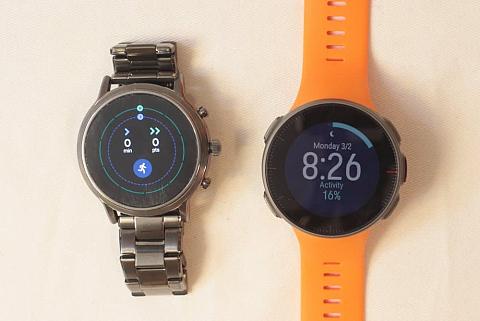 fossil gen 5 carlyle vs polar vantage v active time