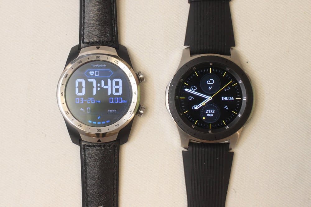 samsung galaxy watch ticwatch pro main screen
