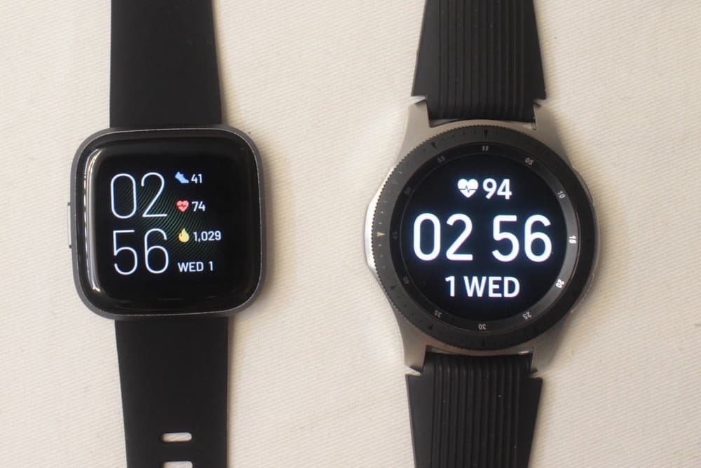 galaxy watch vs fitbit versa 2 main screen