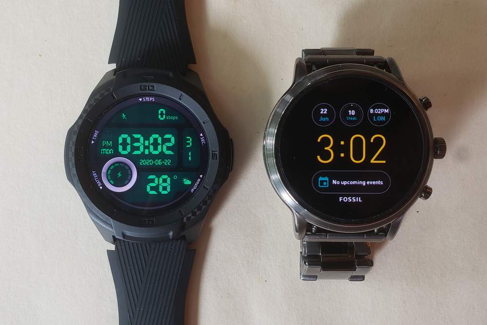 Ticwatch S2 vs Fossil Gen 5 Carlyle