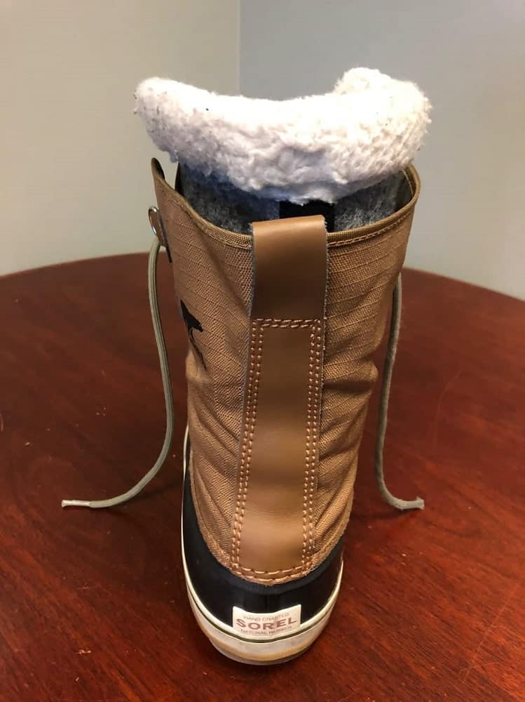 Rear view photo of Sorel snow boots.