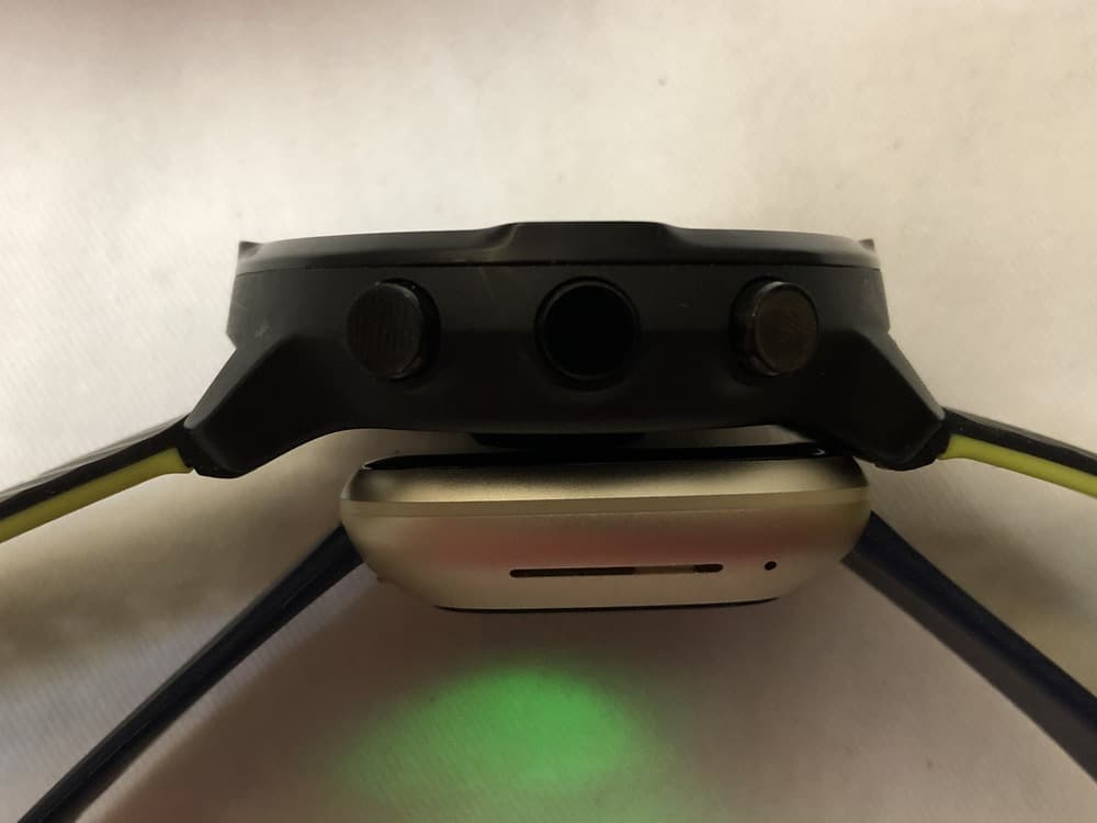 suunto 7 vs fitbit versa 3 buttons