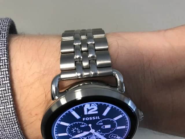 Top side view of the Fossil Q Wander