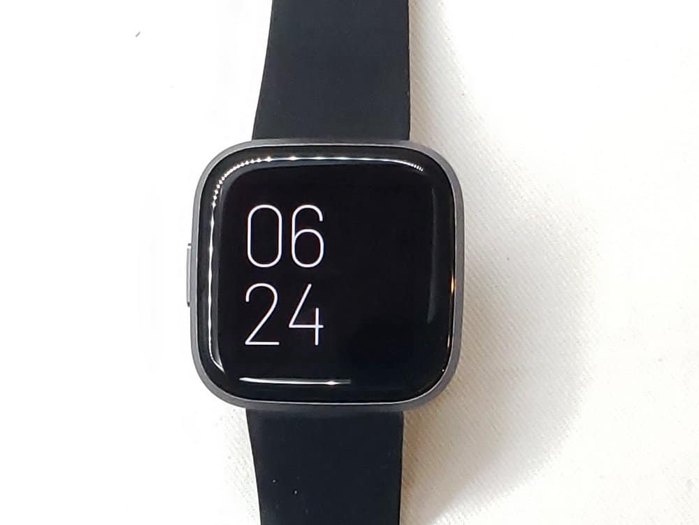 Fitbit Versa 2 always on display