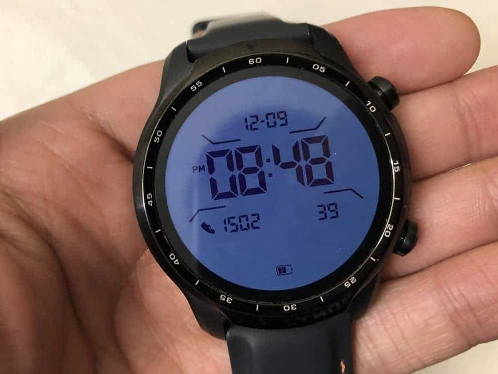 ticwatch pro 3 dual layer screen