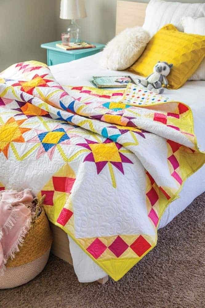 A garden lattice quilt from Quilting Daily.