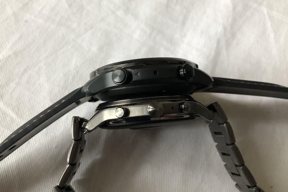 ticwatch pro 3 vs fossil gen 5 carlyle