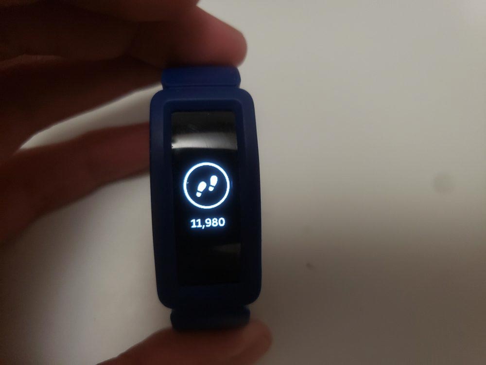 fitbit ace 2 steps
