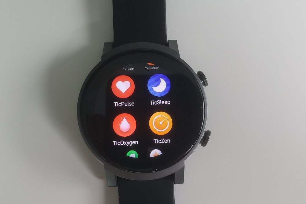 ticwatch e3 display